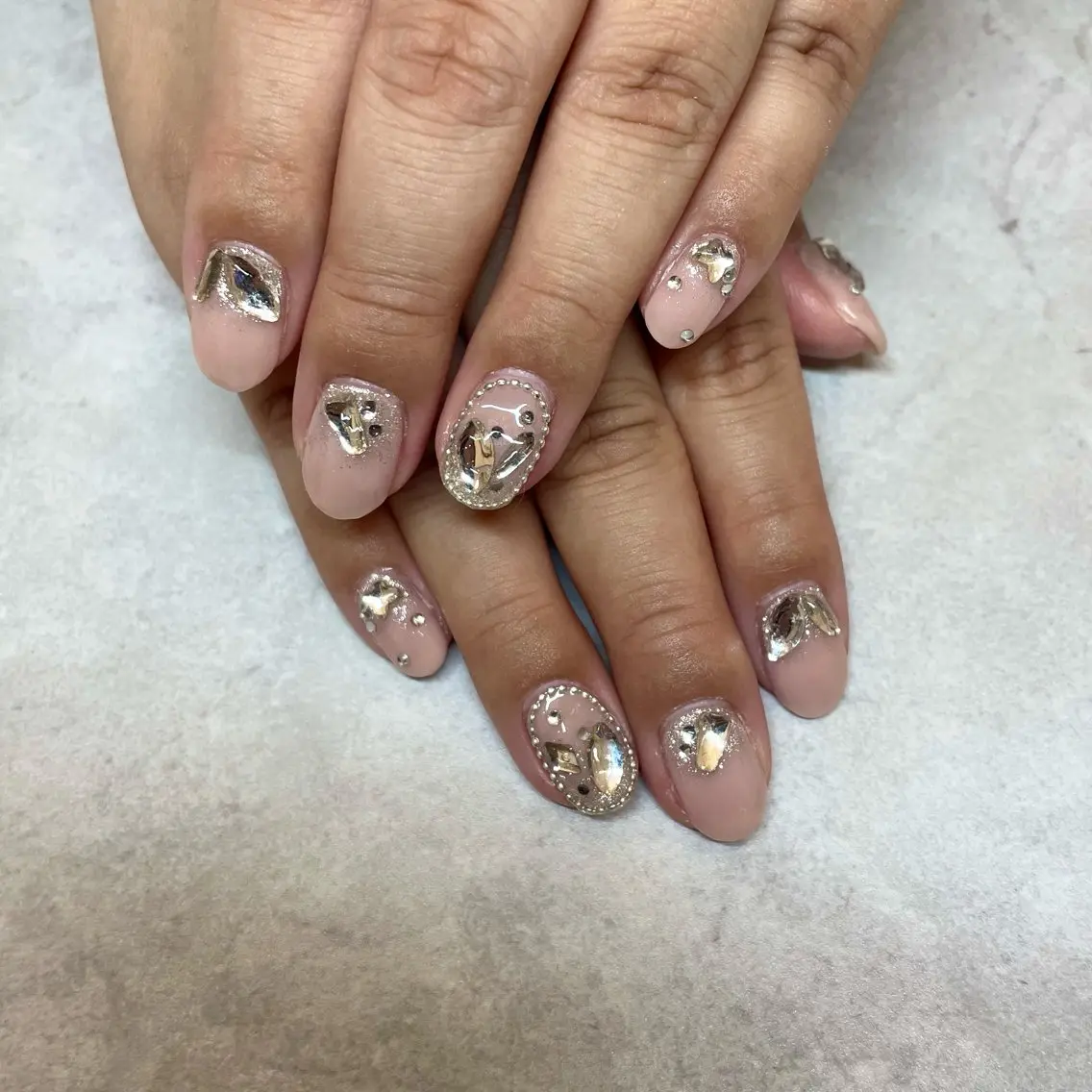ネイル CHOUETTE yuiのネイルデザイン