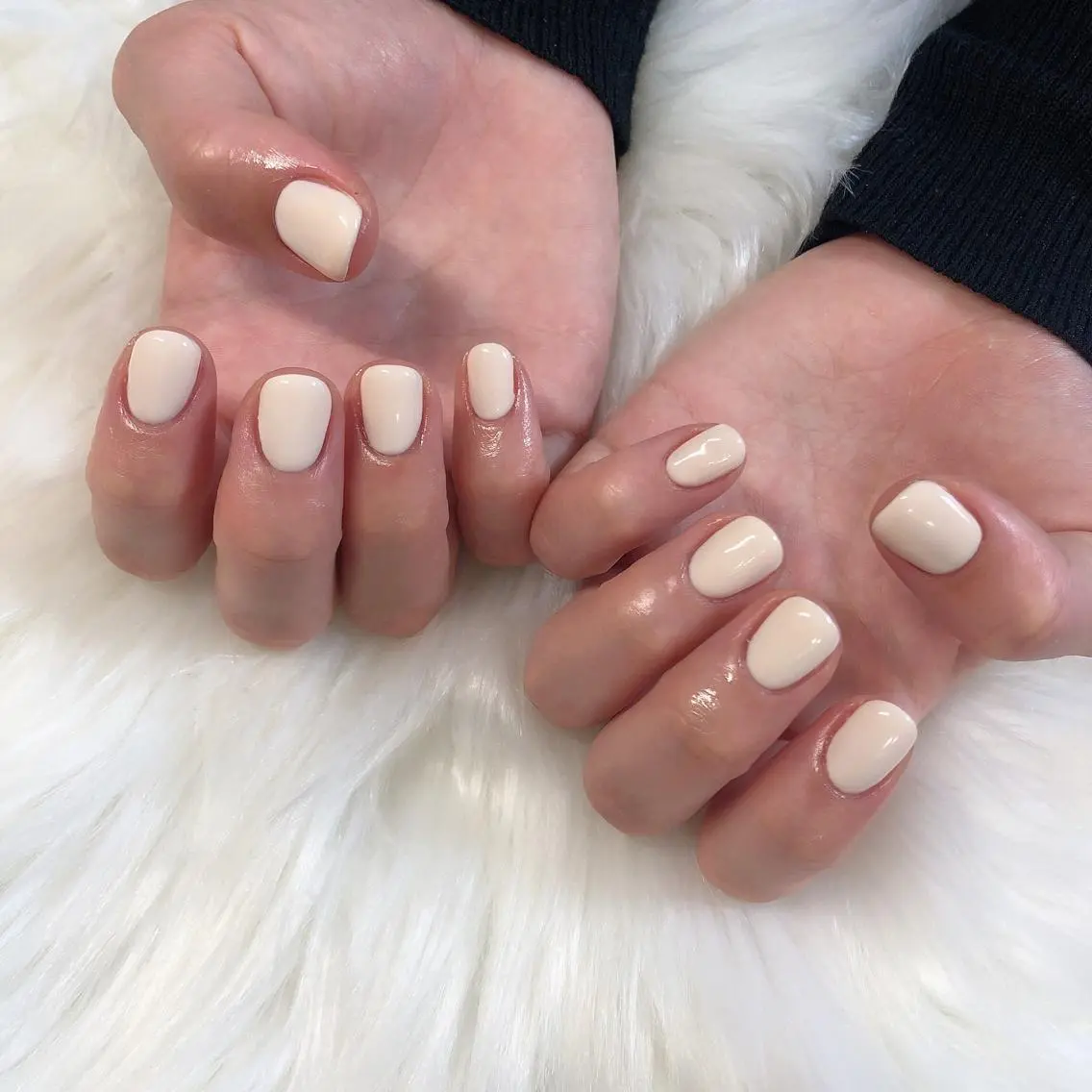 ネイル ハンドネイル 西岡 杏のネイルデザイン