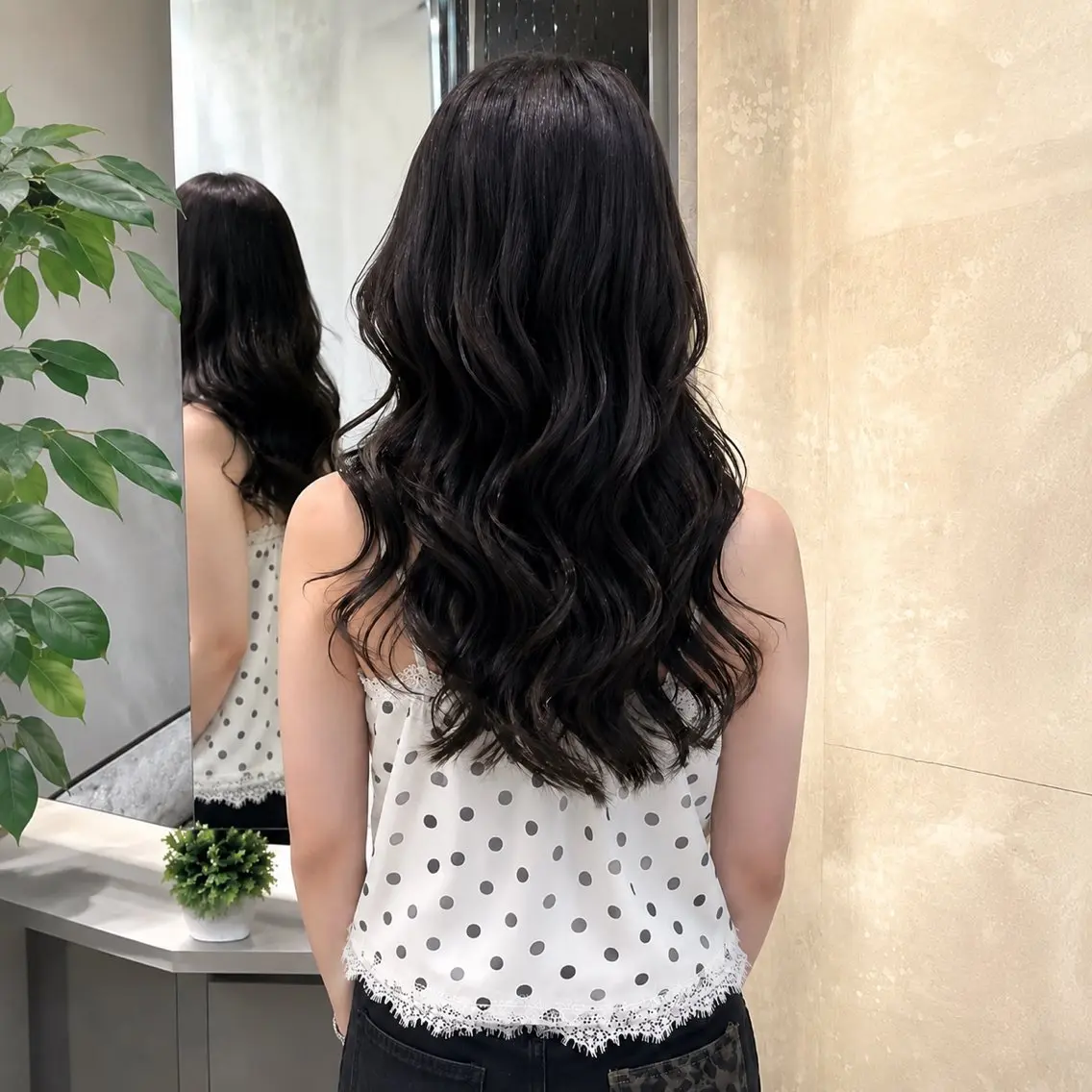 セミロング ヘアカラー トリートメント 縮毛矯正／レイヤー 顔周／艶カラ-／笑璃のヘアスタイル
