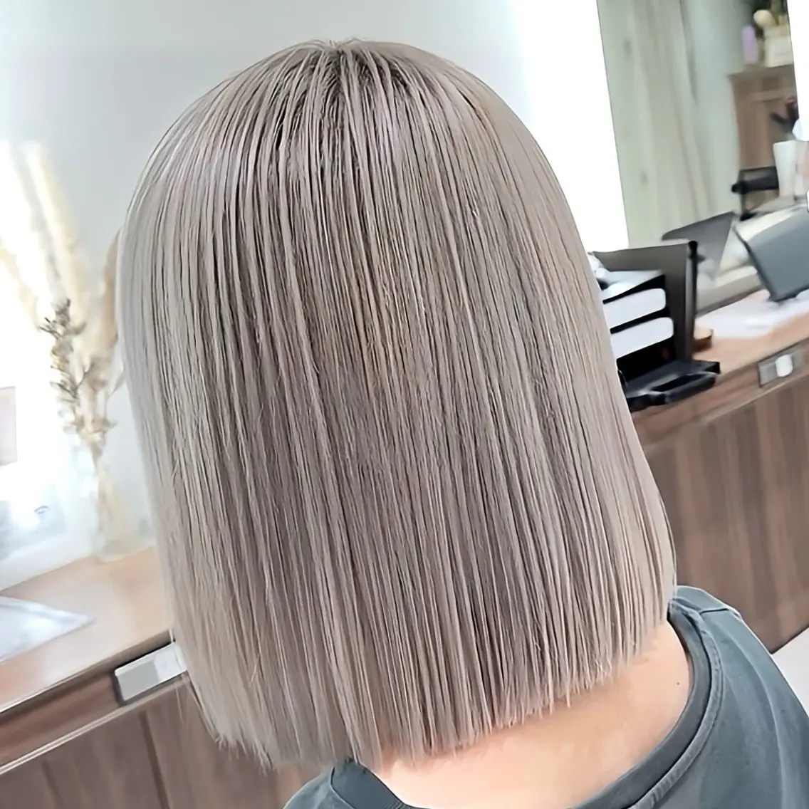 カラー アッシュ ブリーチ ケアカラー ダブルカラー ハイトーンカラー 大宮ブリーチ×髪質 改善カラー/Meguのヘアスタイル