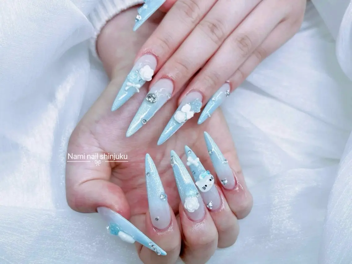 ネイル 長さ出し ガーリー 韓国ネイル ロングネイル 持ち込み ハンドネイル Nami nail salonのネイルデザイン