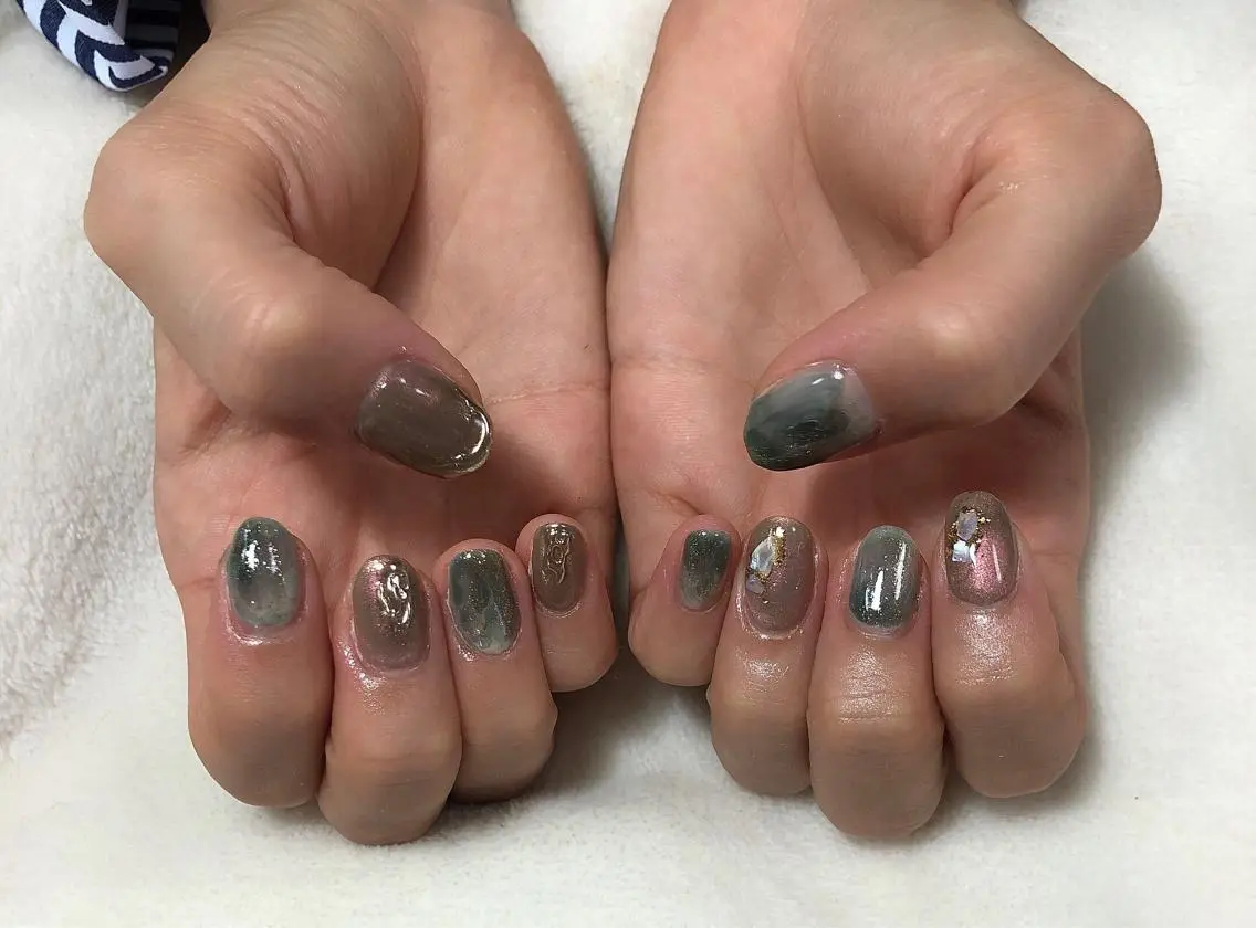 ネイル ニュアンスネイル nails 🎀meのネイルデザイン