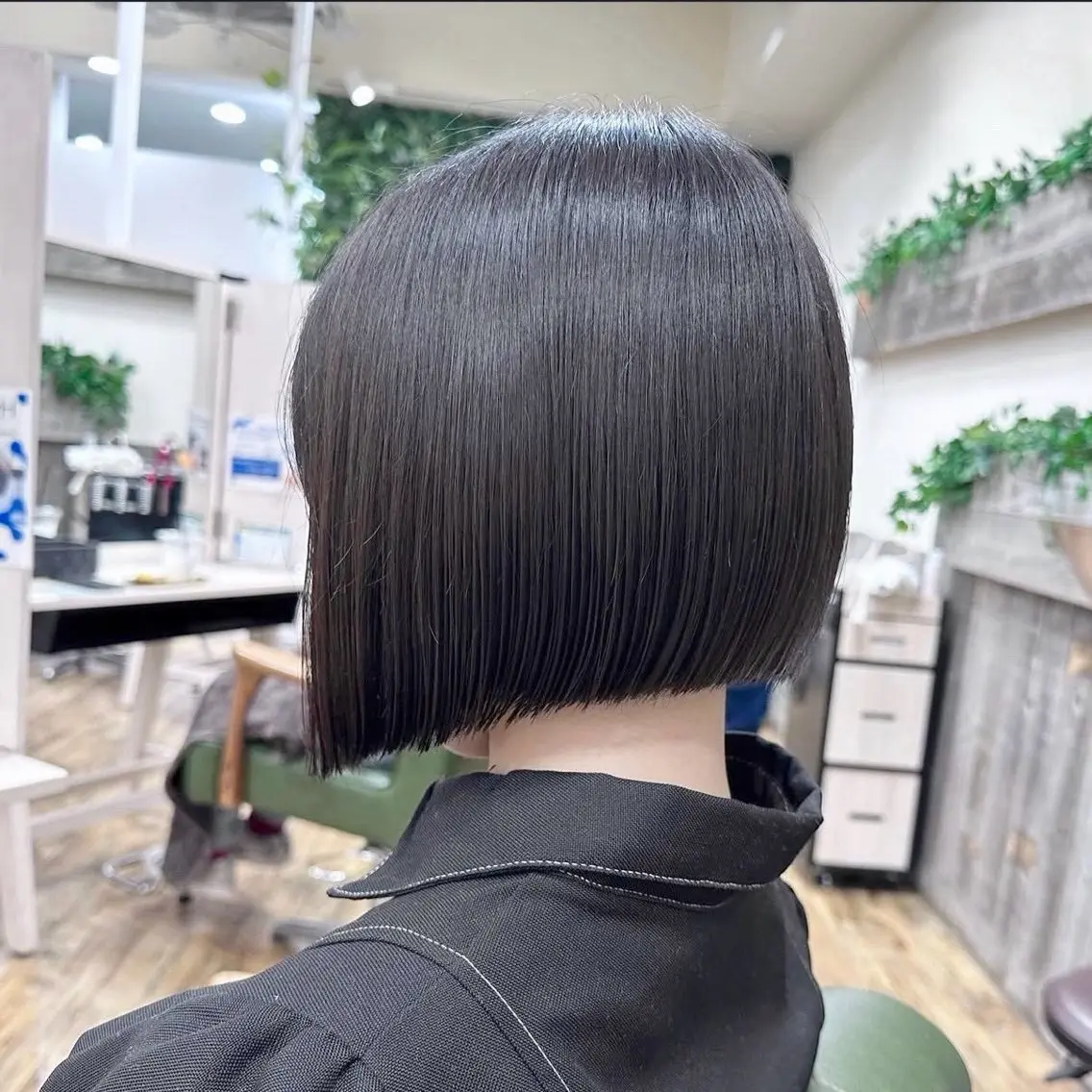 【ボブメうるツヤ♥】透明感カラーで可愛く♪カット+極上艶TRの写真