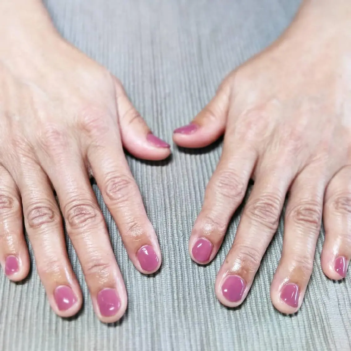 ネイル グラデーション ワンカラーネイル lylynail YUUKAのネイルデザイン