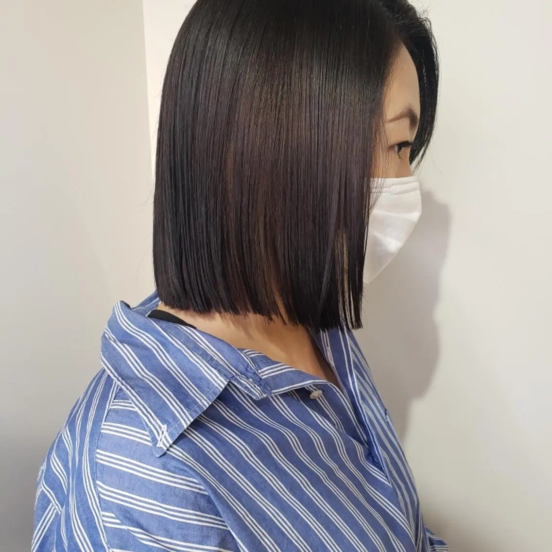 ミディアム 切りっぱなしボブ ボブ カット トリートメント 🇰🇷透明感×ハイ トーン🌟tomoのヘアスタイル