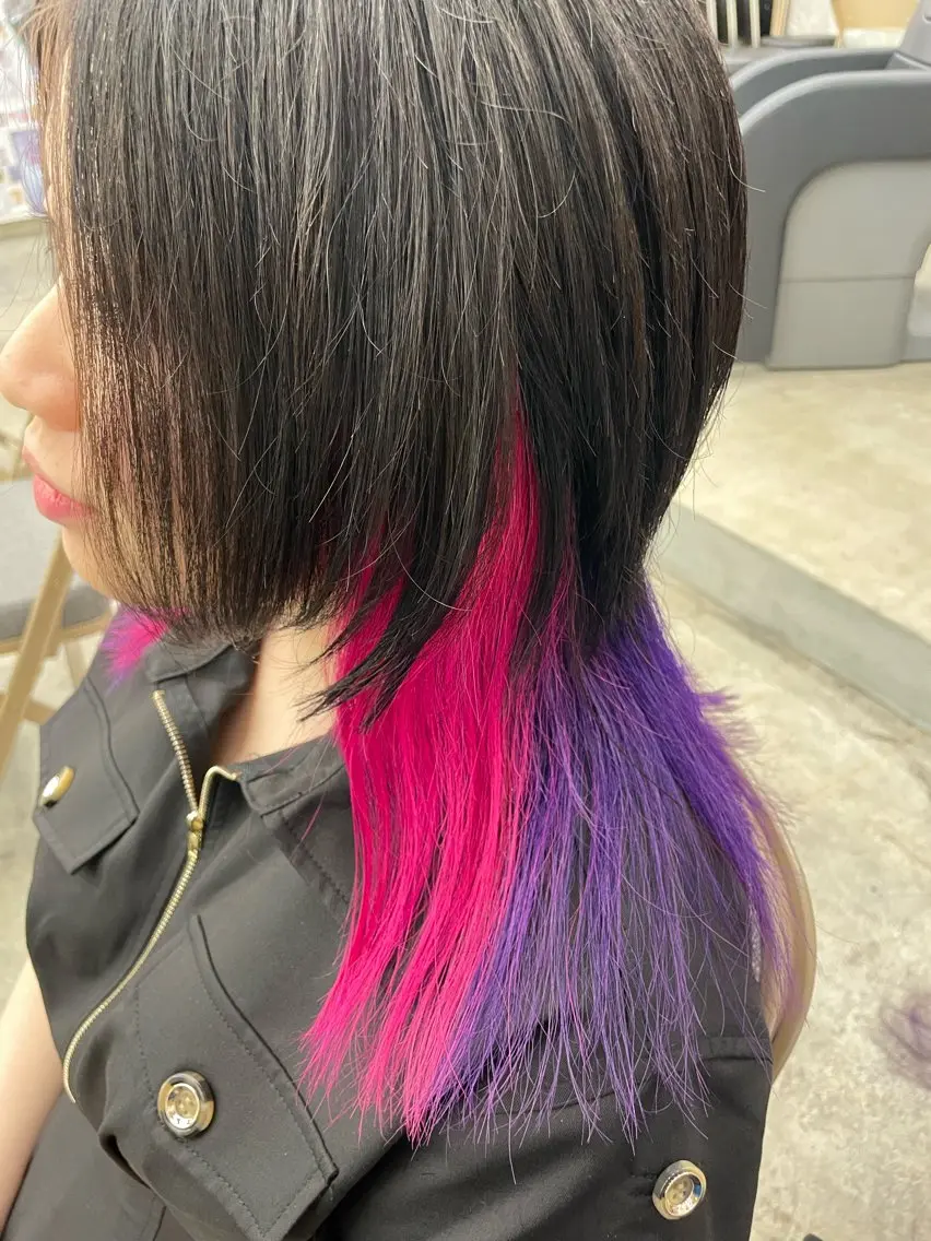ロング カラー カット ヘアカラー インナーカラー 推し ブリーチ 髪質改善のヘアスタイル