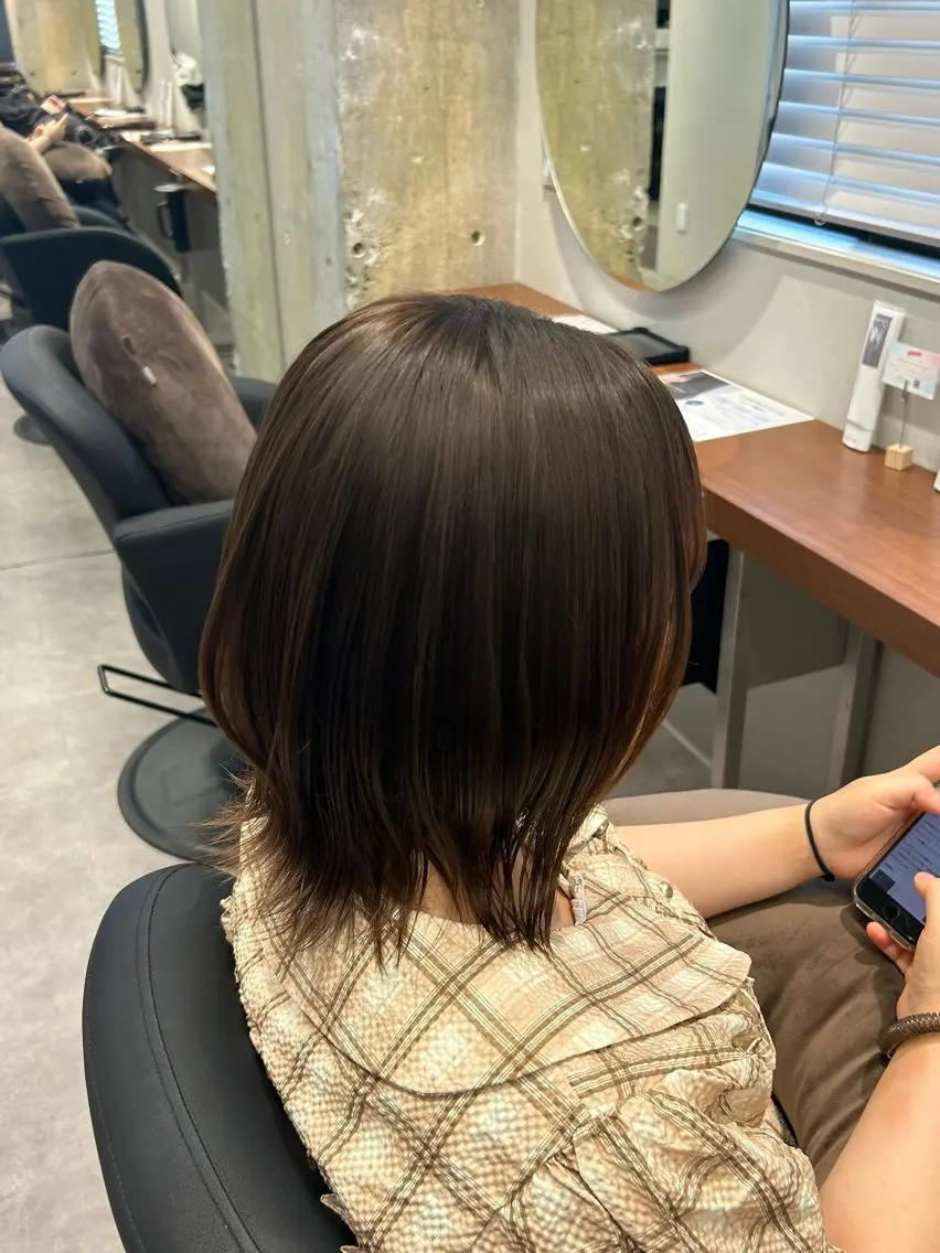 ミディアム カラー 艶感カラー🪞✨️ 相良若奈のヘアスタイル