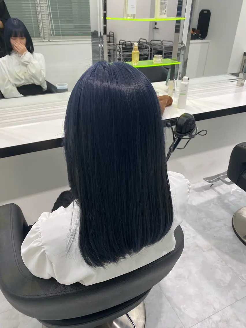 ロング カラー パーマ ヘアアレンジ 透明感ブリーチカラー 🌈TOMOHIROのヘアスタイル