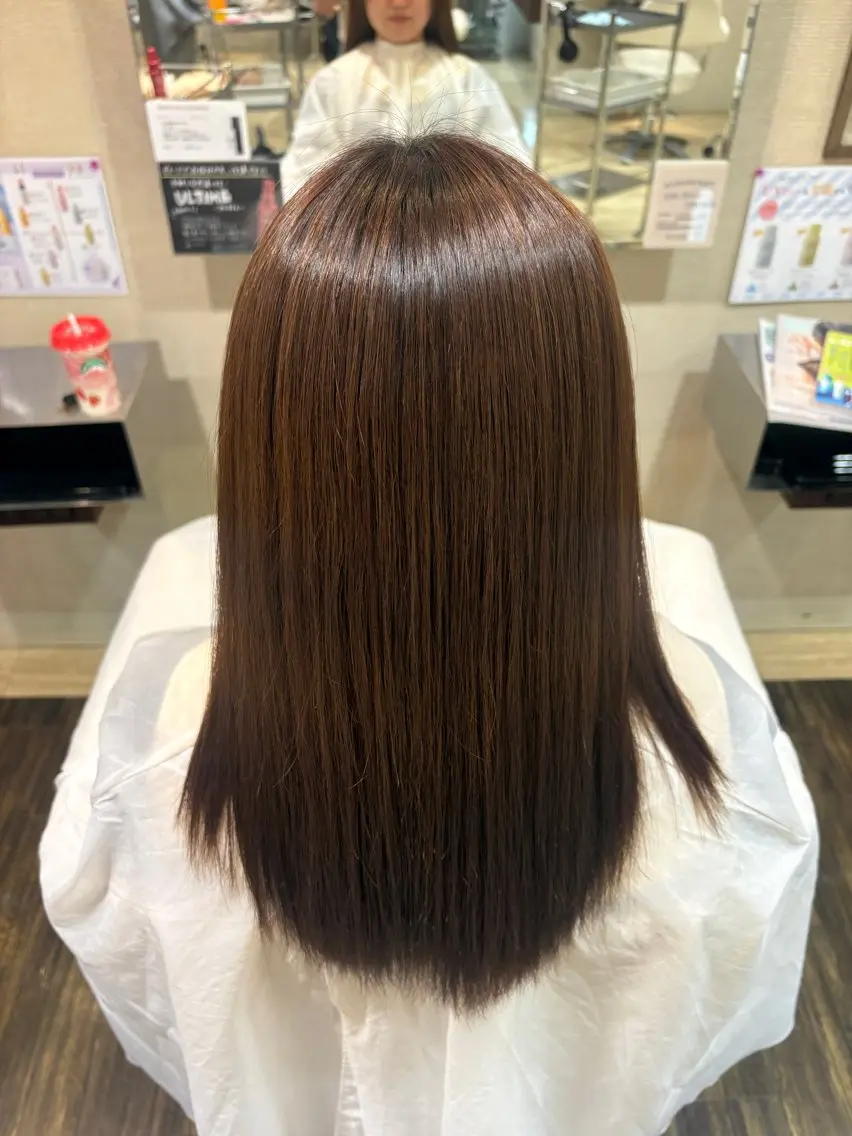 セミロング 縮毛矯正 鈴木 心花のヘアスタイル