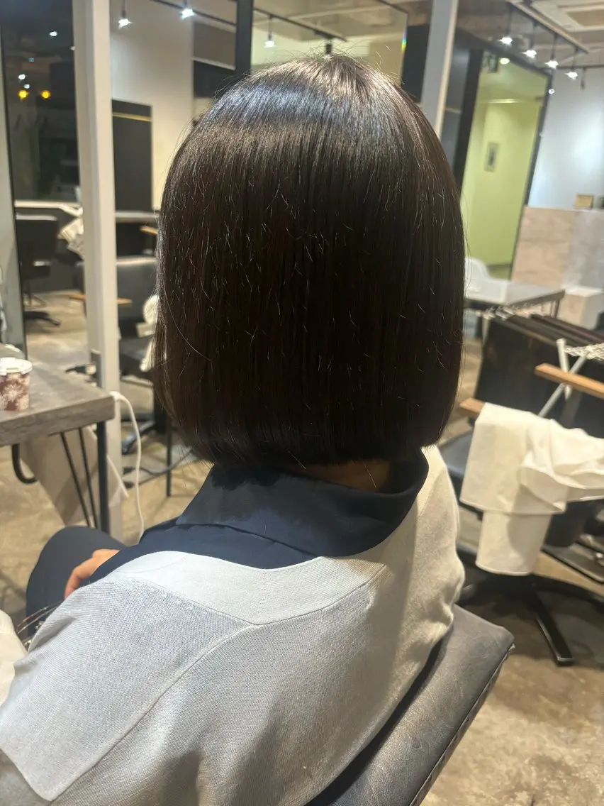 ショート ボブ 穐田 航のヘアスタイル