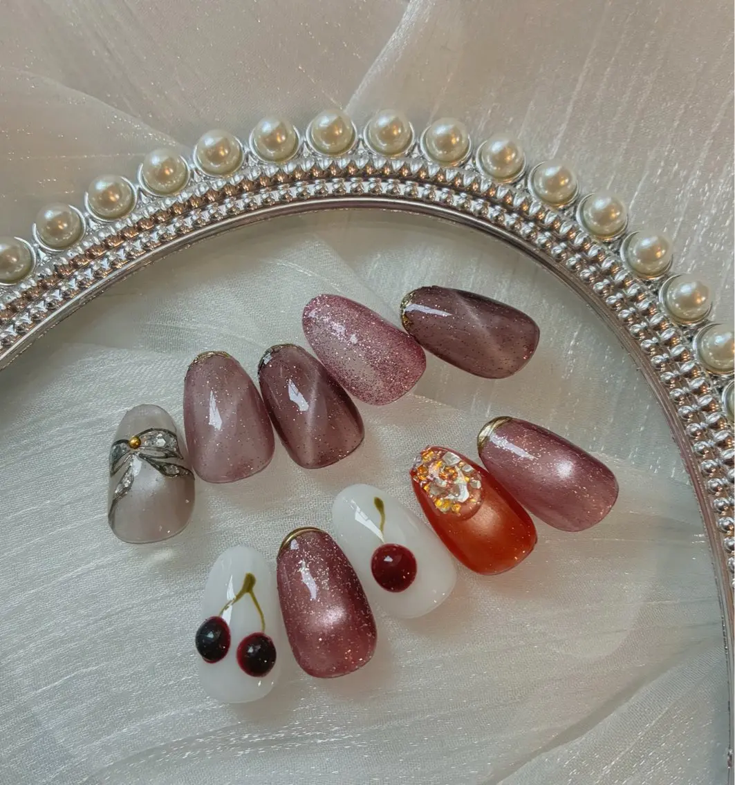 ネイル ハンドネイル 伊藤 菜緒のネイルデザイン