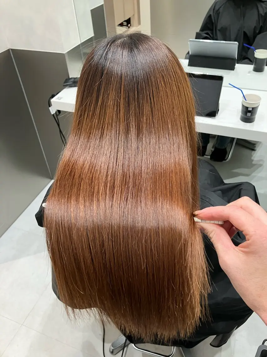 ロング トリートメント 💖ブリーチなし透明 感💖ASAHIのヘアスタイル
