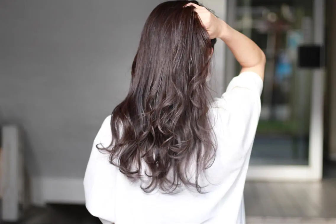 ロング カラー アッシュ バレイヤージュ 外国人風カラー レイヤーカット 髪質改善タムラ アユコのヘアスタイル