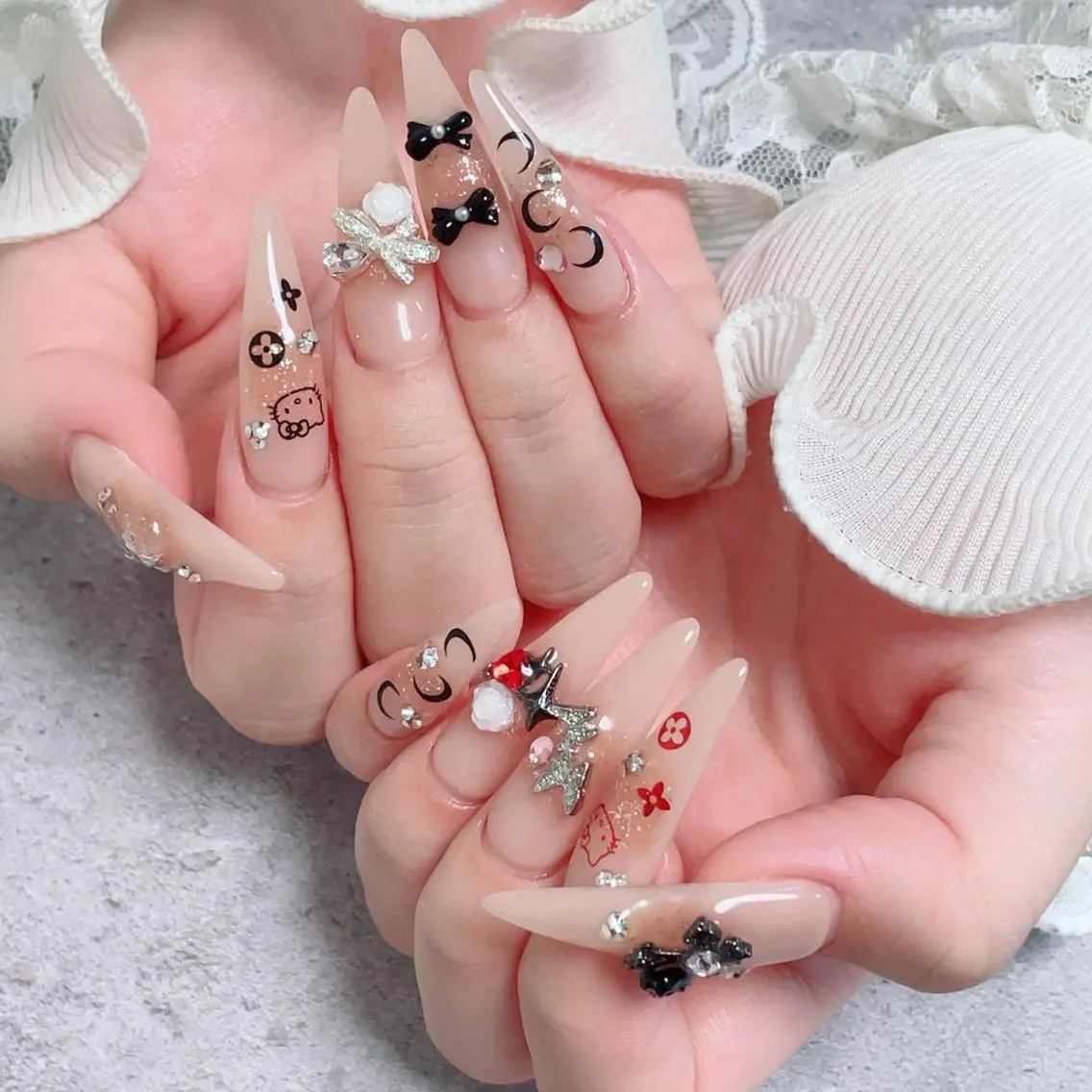 ネイル ハンドネイル 🩵Yun nail Salon 🩵のネイルデザイン