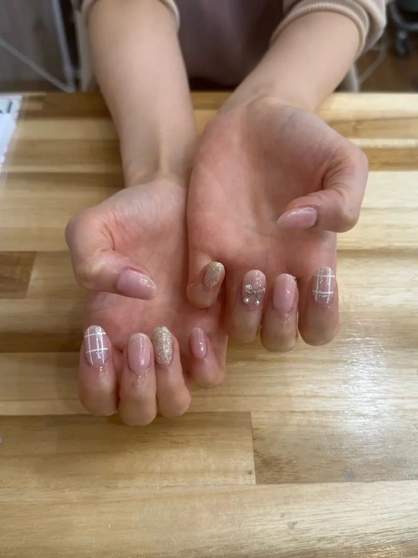 ネイル シンプルネイル 稲田 愛梨のネイルデザイン