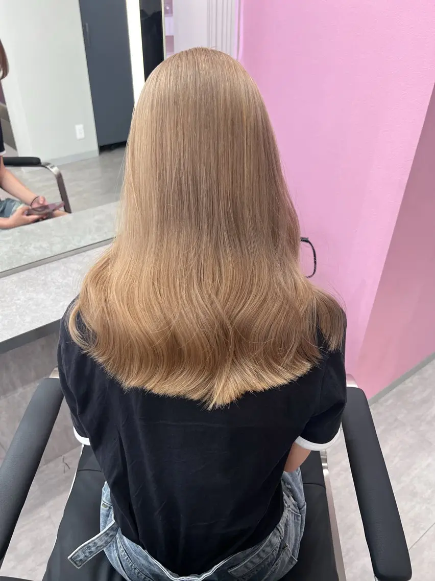 セミロング カラー ヘアアレンジ ヘアカラー Kd /名古屋カラーモデルのヘアスタイル