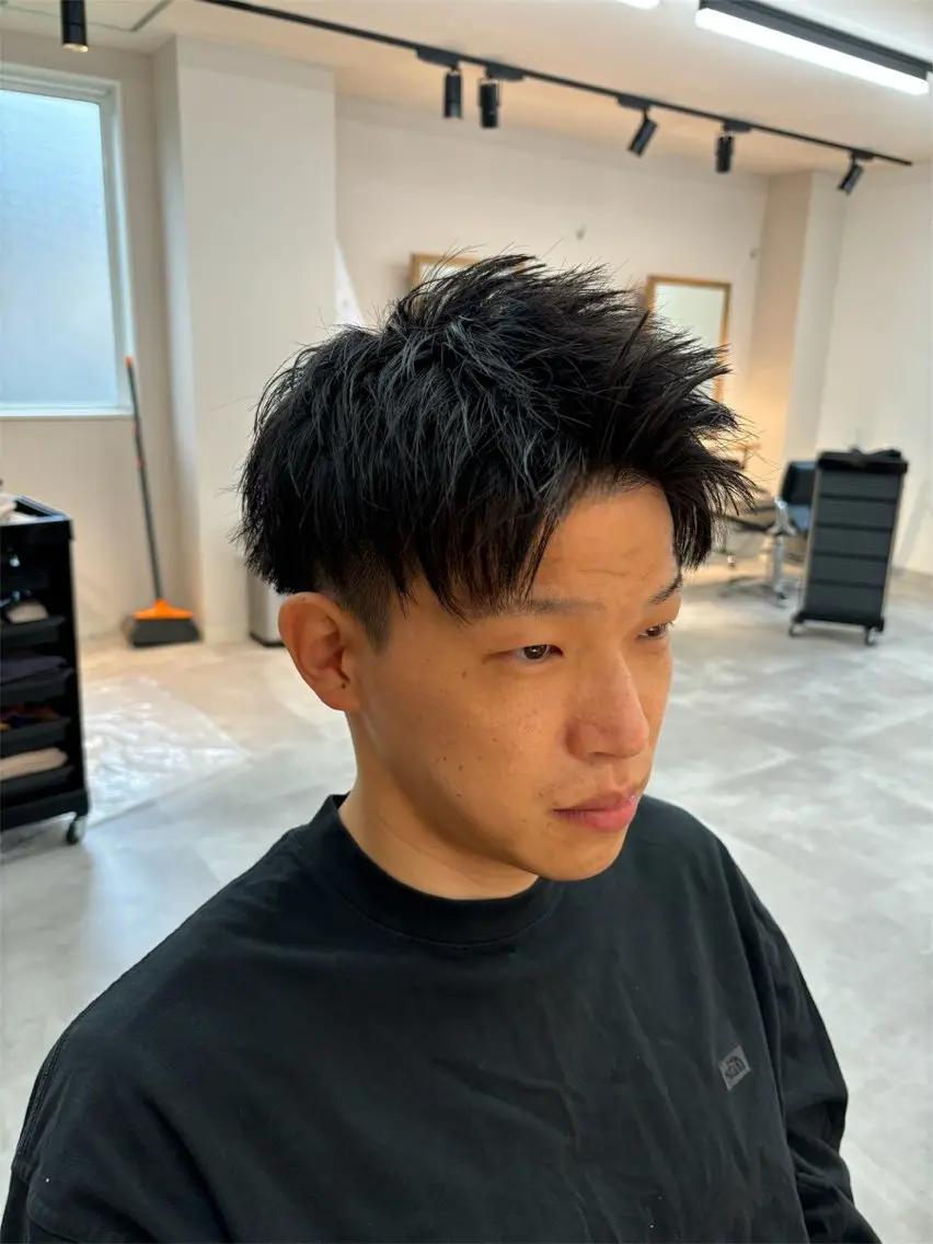 メンズ ビジネス メンズショート カット 保立フェザーパーマ 大人メンズヘア船橋駅のヘアスタイル
