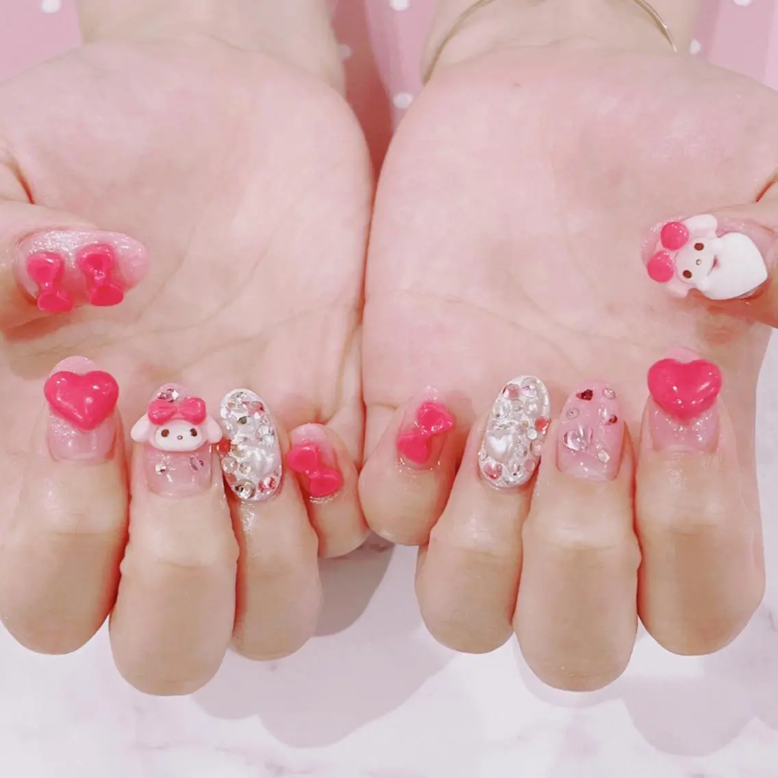 ネイル Nailsalon Liliesのネイルデザイン