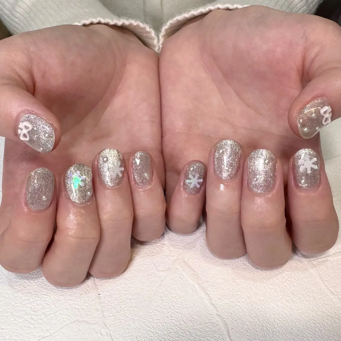 ネイル 冬ネイル ハンドネイル RIEKO🍒 ワンホン♡推しネイルのネイルデザイン
