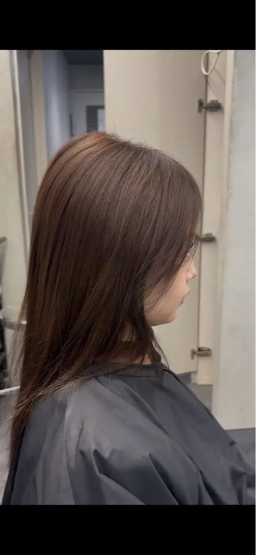 『ご新規様限定』 ✨　　　　　　　　　　　　　　　　　　　　　　カット無料💇トーンアップハイライトリタッチ🟥🟡🟢の写真