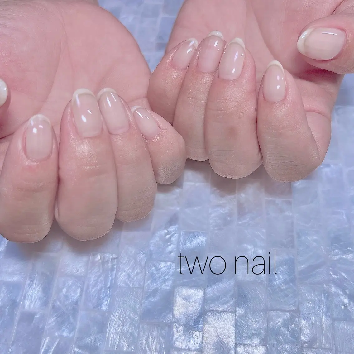 ネイル ネイルチップ ホワイト ハンドネイル two nailのネイルデザイン