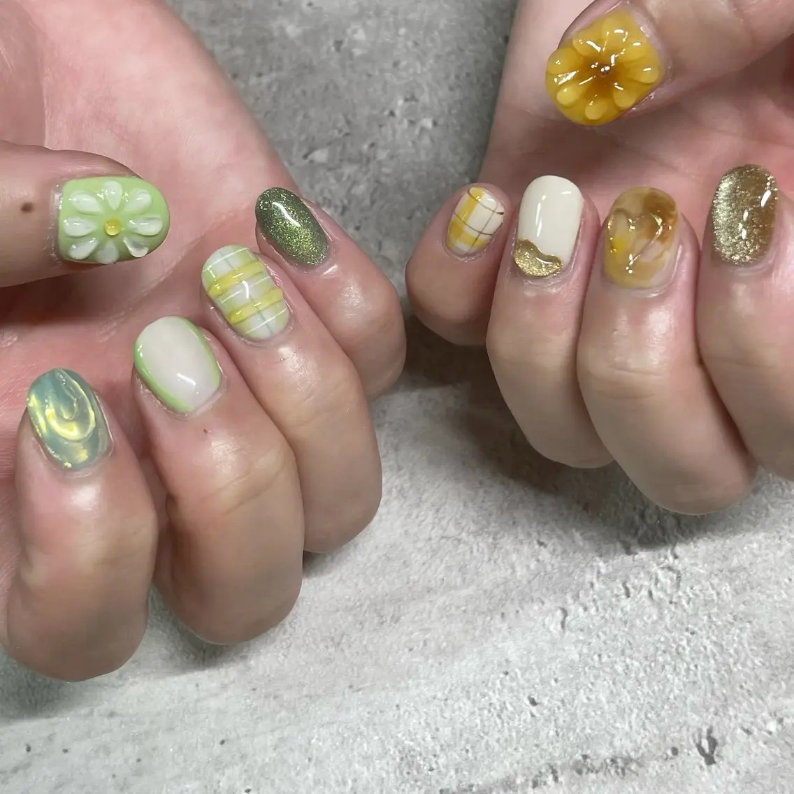 ネイル ジェルネイル 東 千夏のネイルデザイン