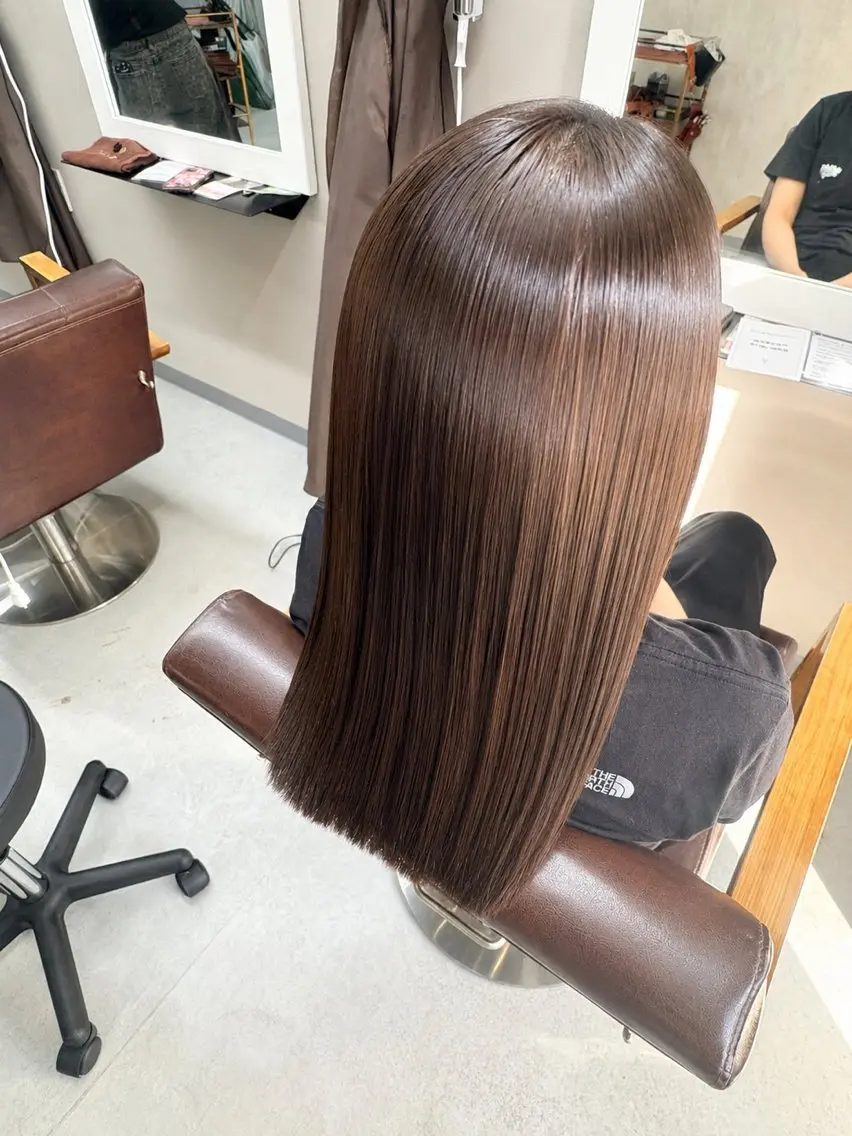 ロング カット 縮毛矯正 トリートメント 松木 風夏のヘアスタイル