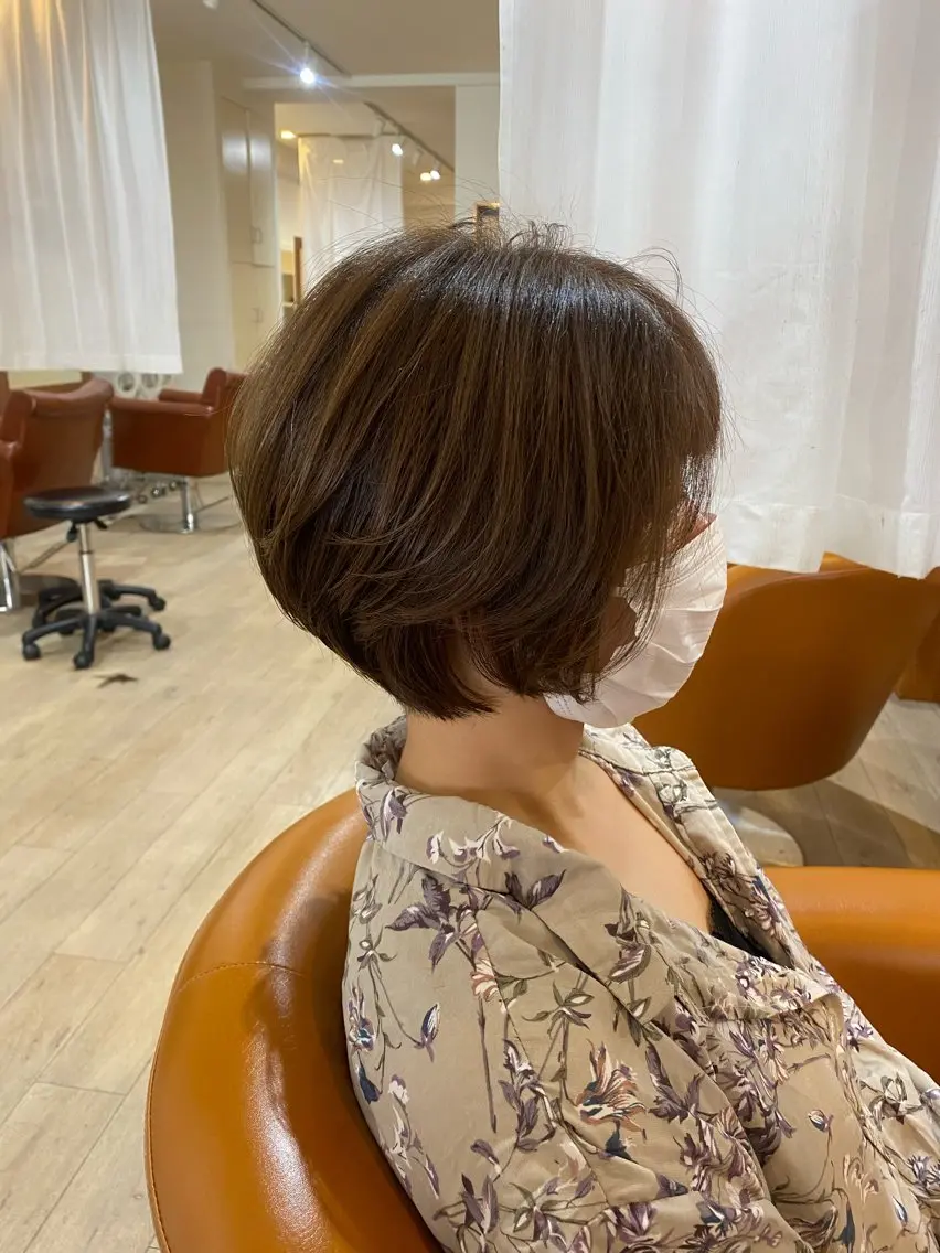 カラー カット ヘアカラー トリートメント 縮毛矯正とレイヤー カット/杉村凜汰郎のヘアスタイル
