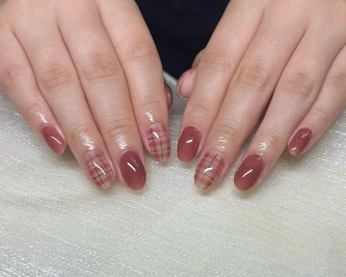 ネイル ハンドネイル ハンドケア 🍑 momo_nailのネイルデザイン