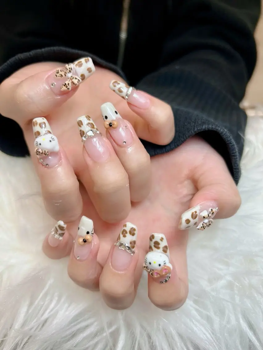 ネイル アートネイル オーロラネイル チークネイル 長さ出し フットネイル Chan nailsのネイルデザイン