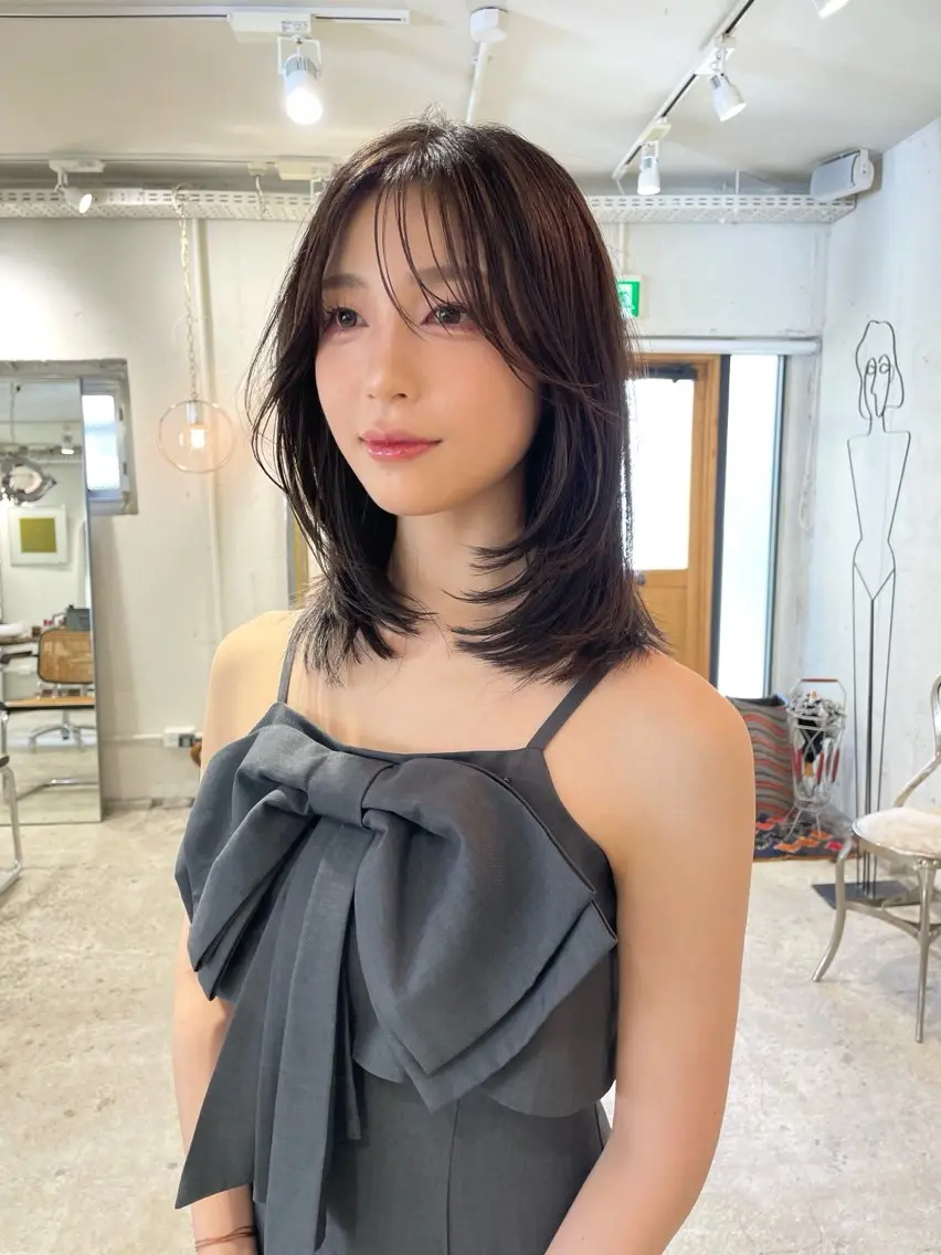 ミディアム カラー 顔周りカット 似合わせカット カット 似合わせ重視🪞 ／表参道／remiのヘアスタイル