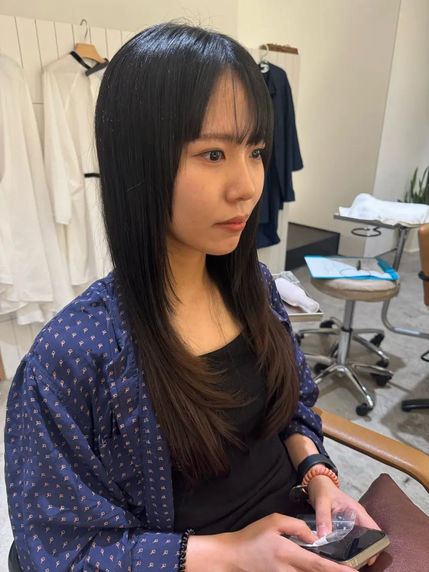 ロング 顔まわりレイヤー レイヤーカット カット トリートメント 銀座骨格診断似合わせ 美容師中島年紀のヘアスタイル