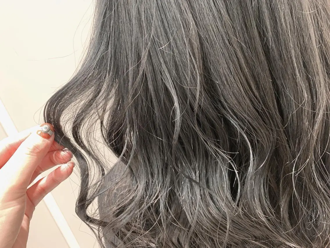 ロング ヘアカラー トリートメント 🦖鶴岡 香純🦖のヘアスタイル