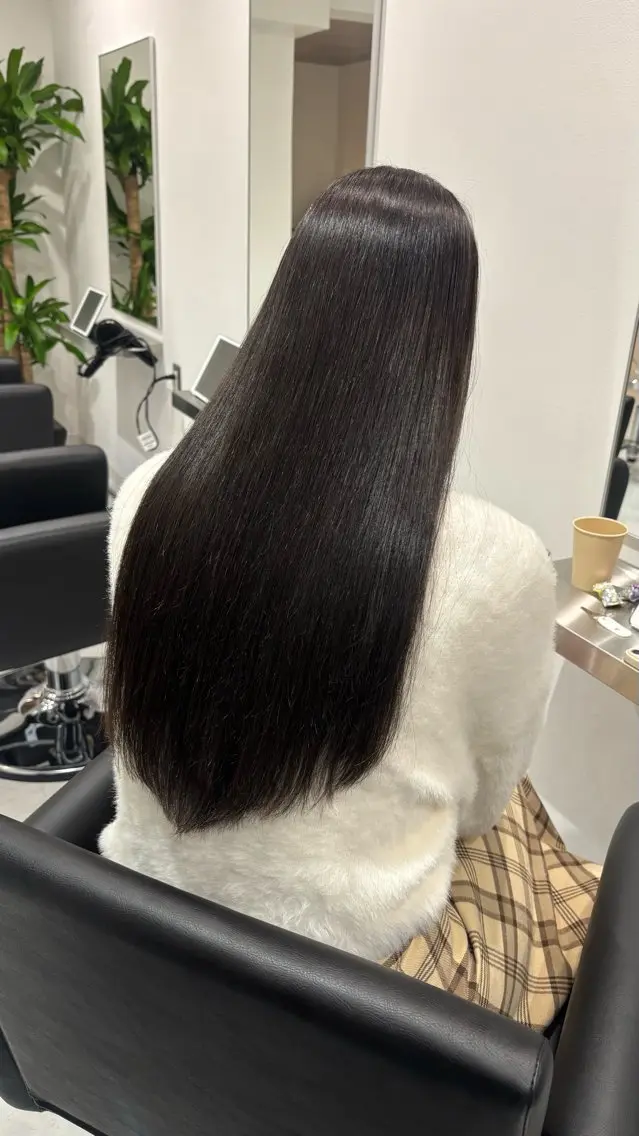 ロング カラー ベージュカラー ブリーチ ブラウンカラー ケアブリーチ カシス カット ヘアカラー トリートメント 🎀韓国ヘア× 透明感カラー🎀正源のヘアスタイル