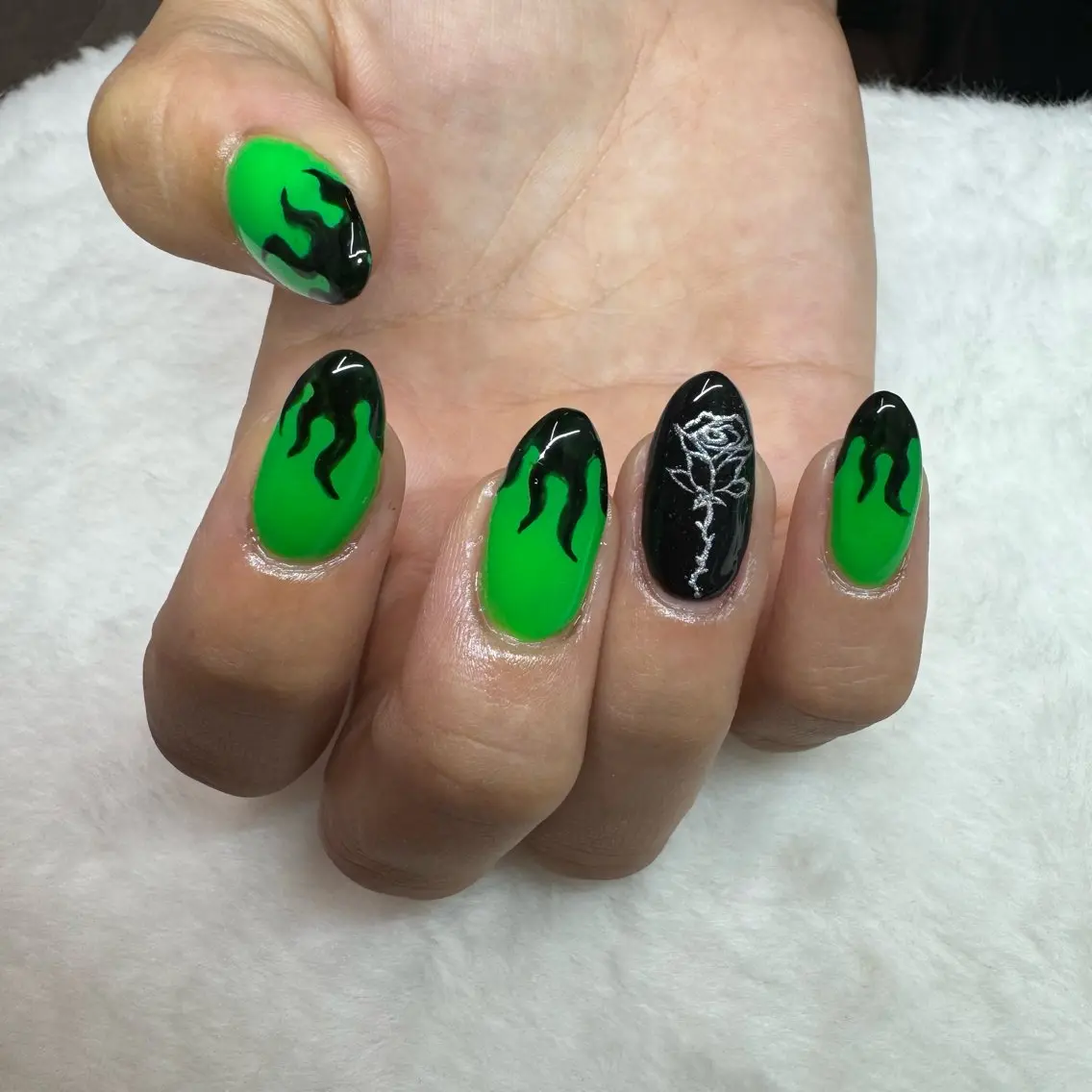ネイル ハンドネイル Nail salon Medusaのネイルデザイン