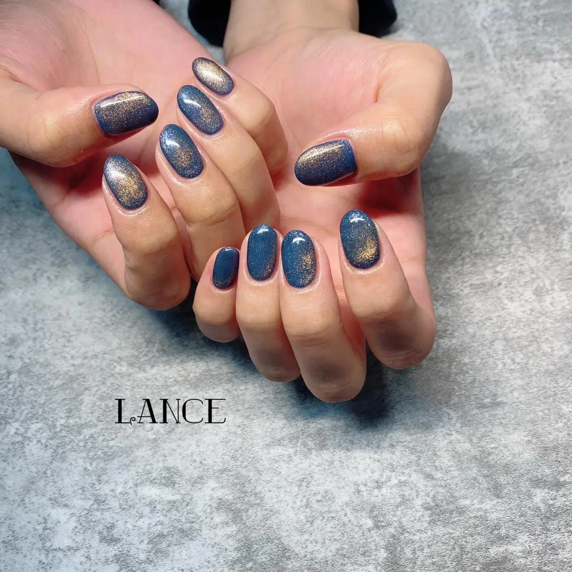 ミディアム ネイル オーロラネイル フットネイル フレンチネイル マグネットネイル ミラーネイル Lance nailのネイルデザイン