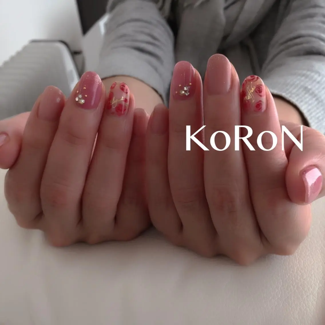 ネイル アートネイル ピンク ハンドネイル 自宅サロン鎌倉 KORONのネイルデザイン