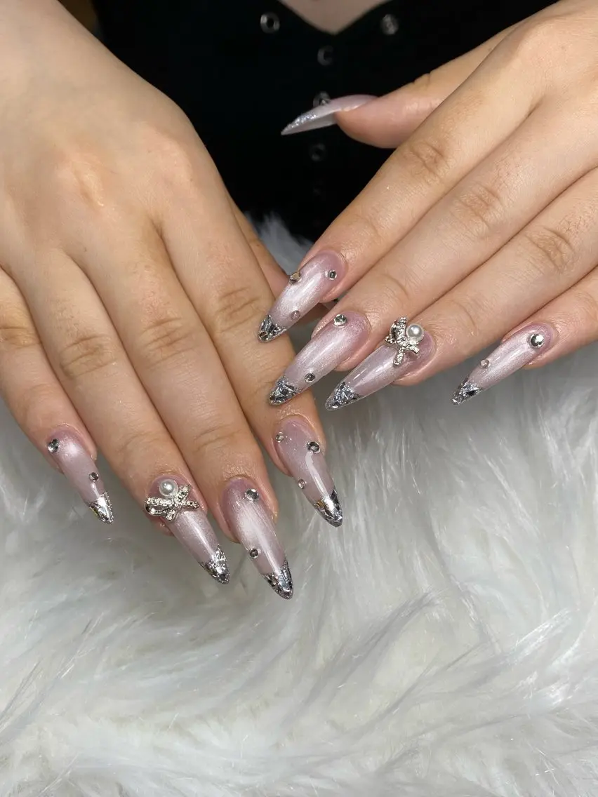 ネイル RUNA Nemnailのネイルデザイン