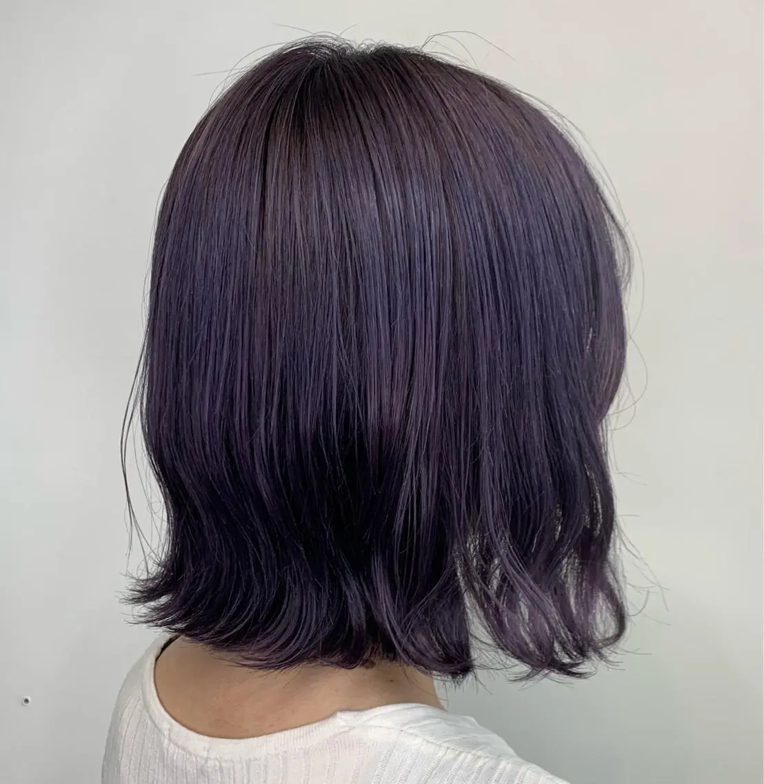 ミディアム カット 榎本 美雪のヘアスタイル