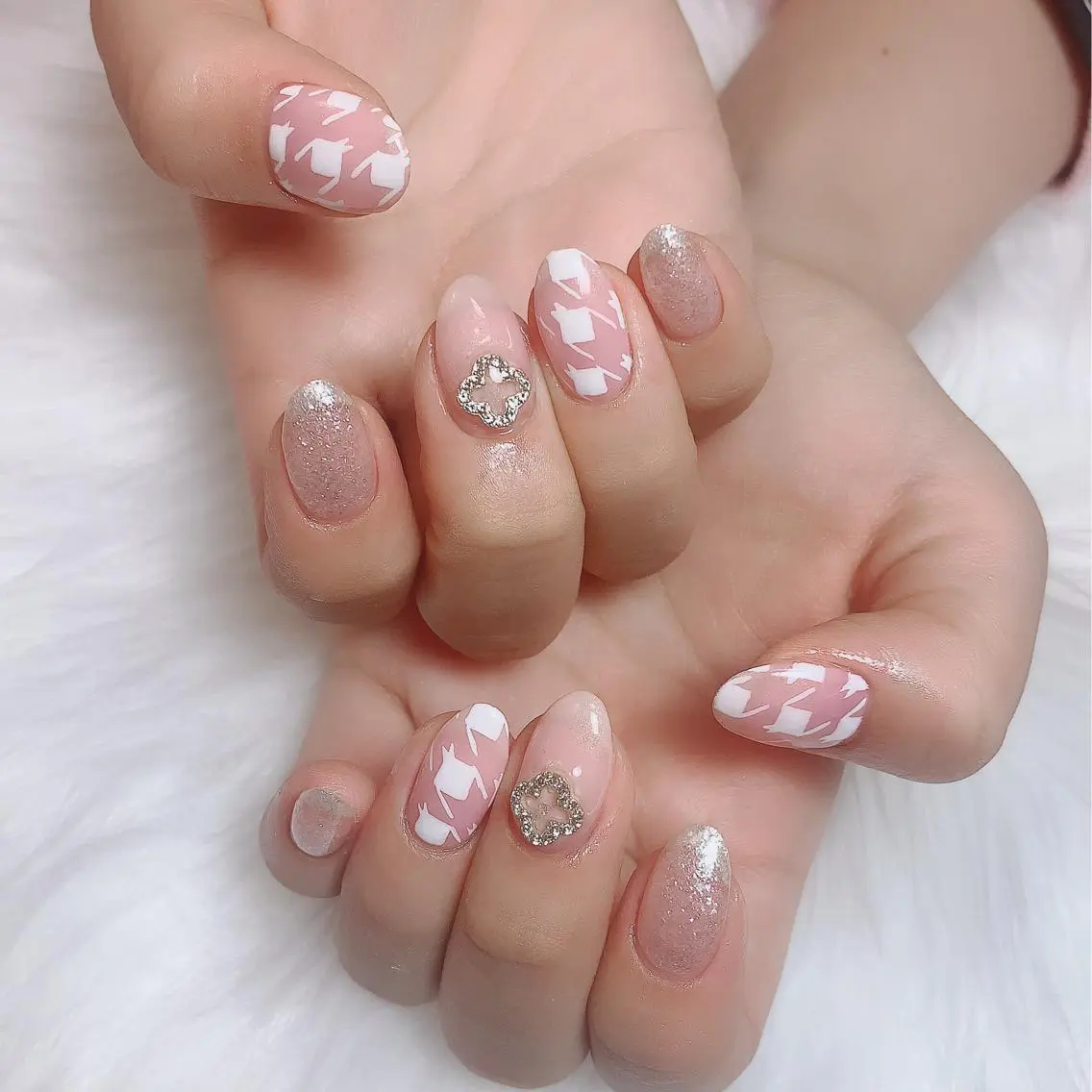 ネイル ハンドネイル Nail salon EM（エム）諸星のネイルデザイン