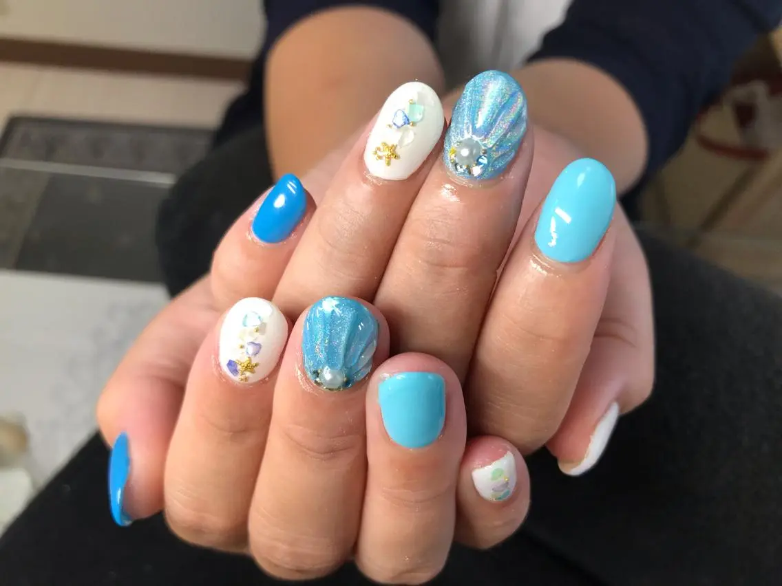 ネイル ハンドネイル Mana‪ ‪·͜· ❤︎‬のネイルデザイン