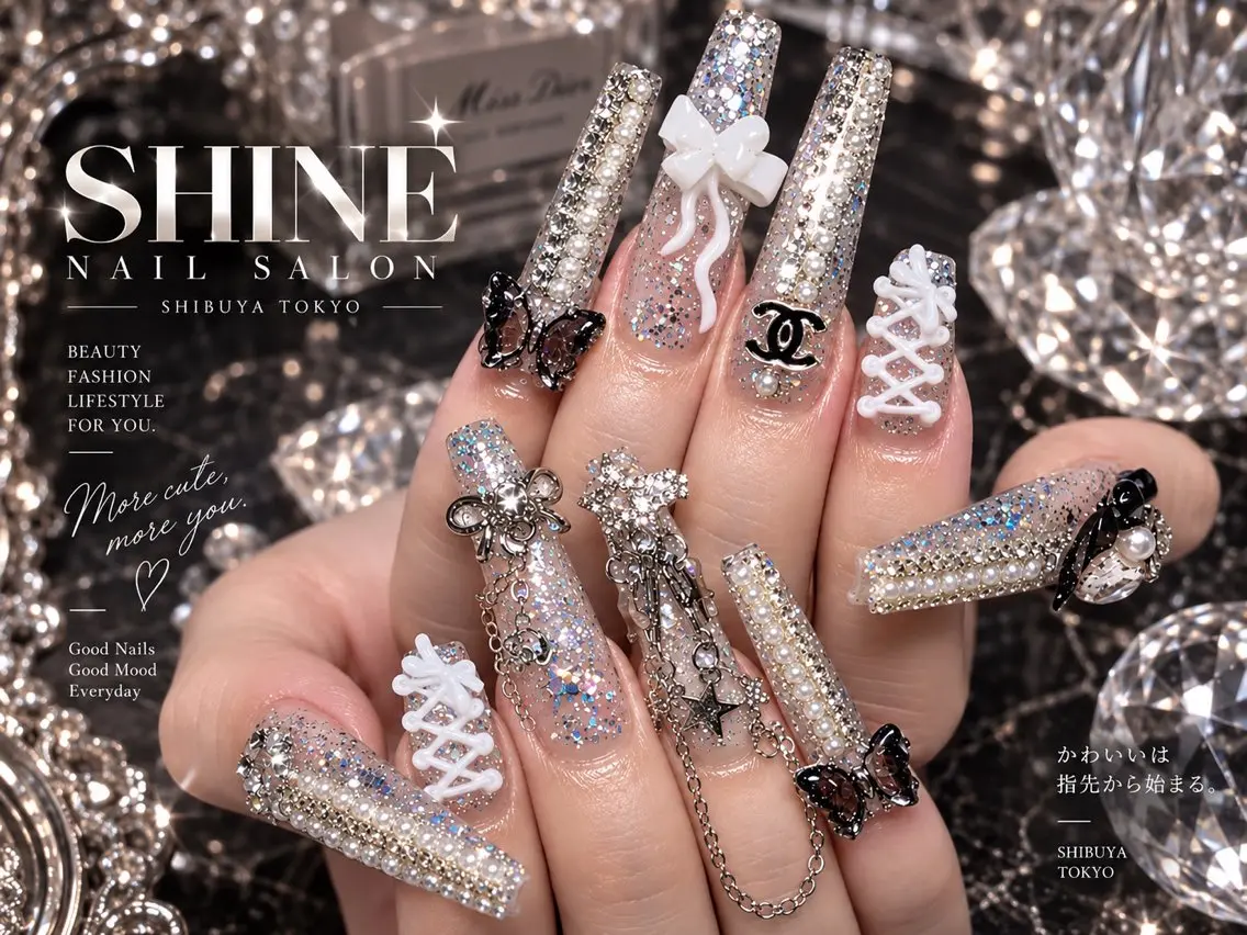 ネイル shineジェル& チップ長さだしのネイルデザイン