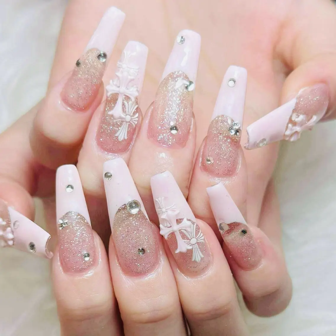 ネイル チークネイル 長さ出し フラッシュネイル フレンチネイル グラデーション AN NAIL SALONのネイルデザイン