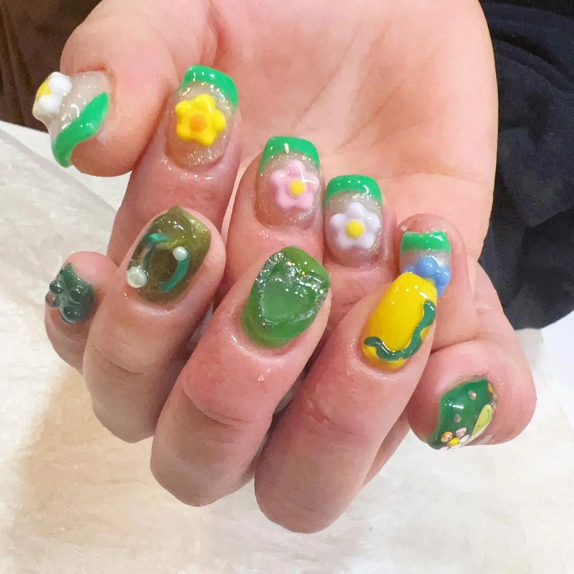 ネイル 春ネイル nailist yuiのネイルデザイン