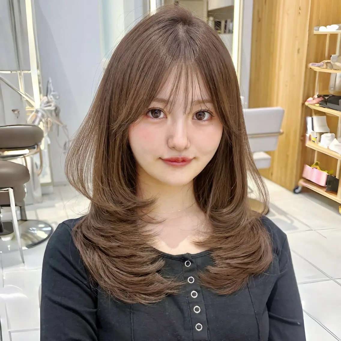 ミディアム カット ヘアカラー トリートメント かなこ/ミディアム レイヤー／ワンカールのヘアスタイル
