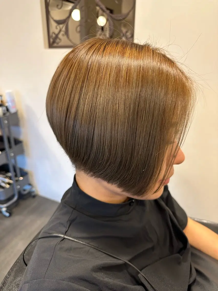 ショート カラー ハイライトカラー ハイライト 髙橋遥 /レディースカットのヘアスタイル
