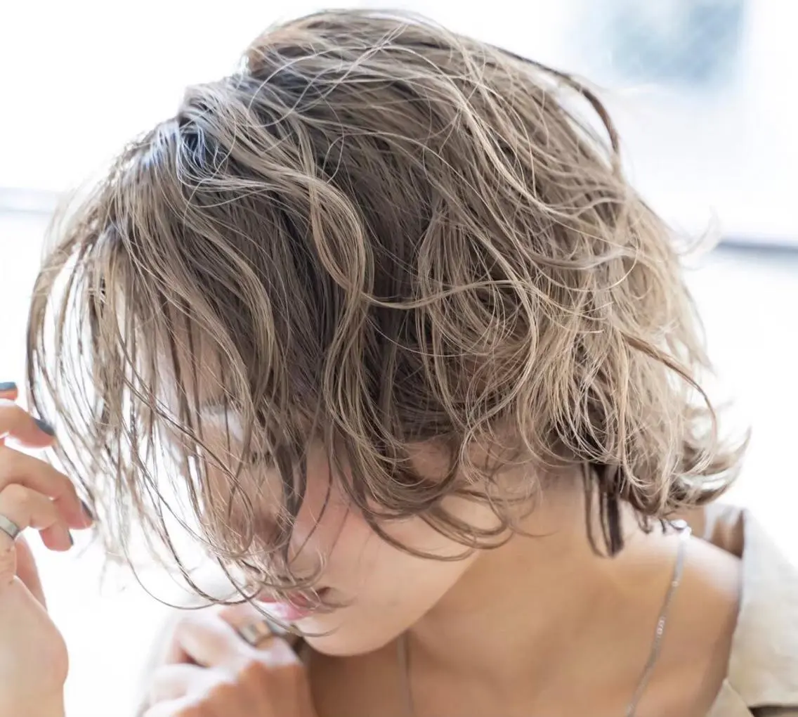 ショート カラー パーマ ヘアアレンジ メンズ キッズ ネイル マツエク・マツパ カット ヘアカラー トリートメント ヘアセット 韓国ヘア🫧 KAZUTOのヘアスタイル
