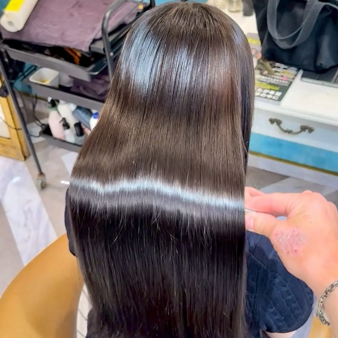 ロング 縮毛矯正 佐藤 優成のヘアスタイル