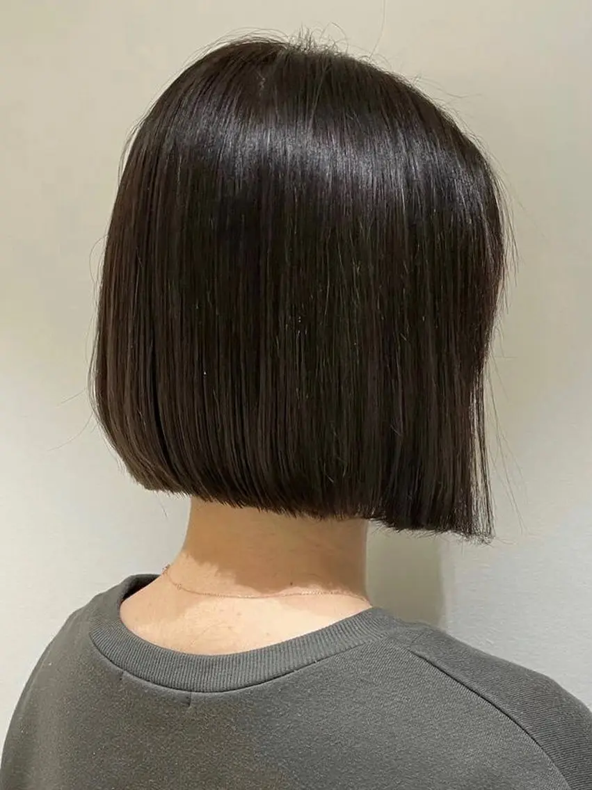 ショート Noa/レイヤー カット🩵パーマのヘアスタイル