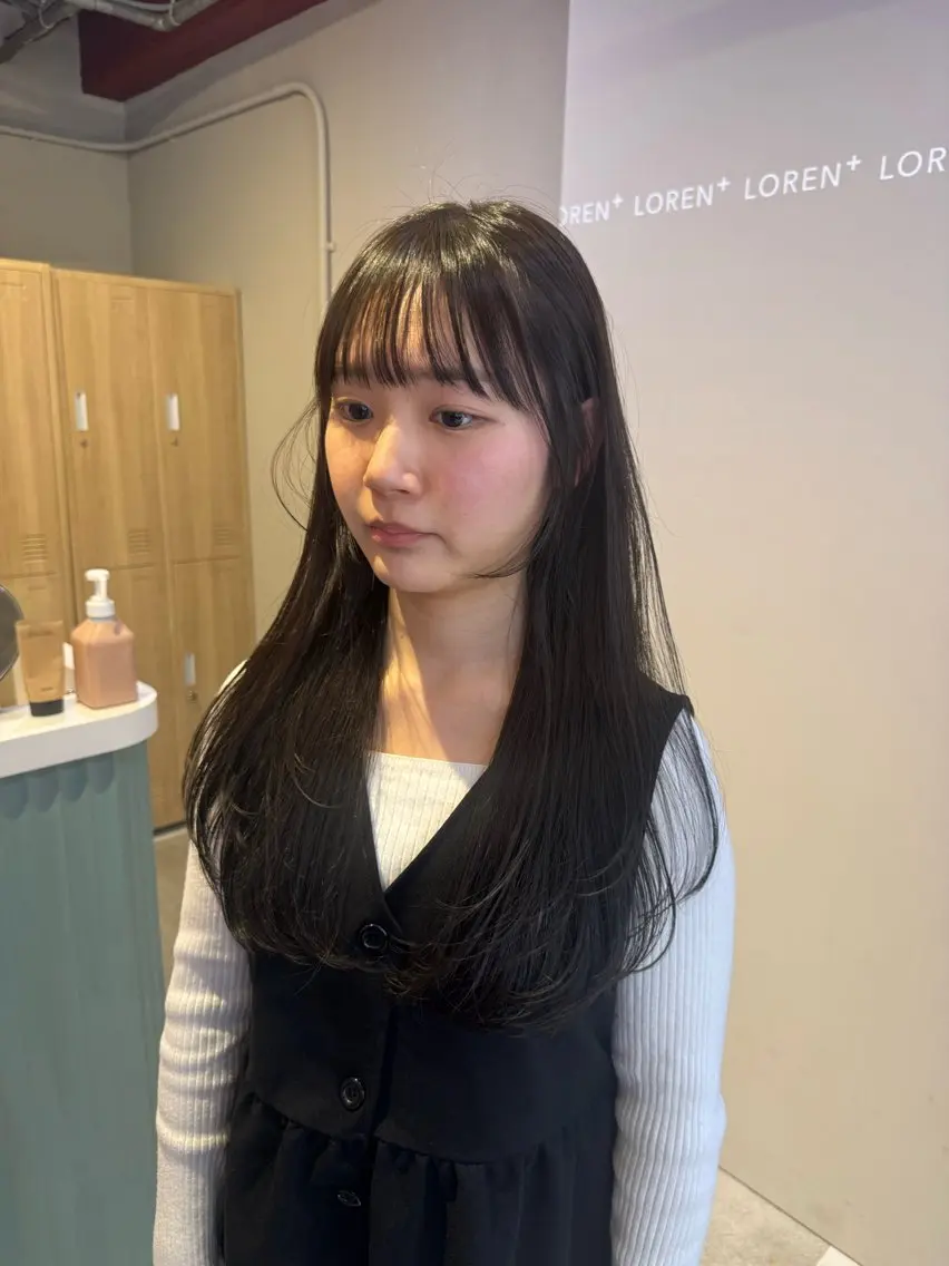 セミロング カラー カット ヘアカラー トリートメント レイヤーカット 鈴木駿介のヘアスタイル